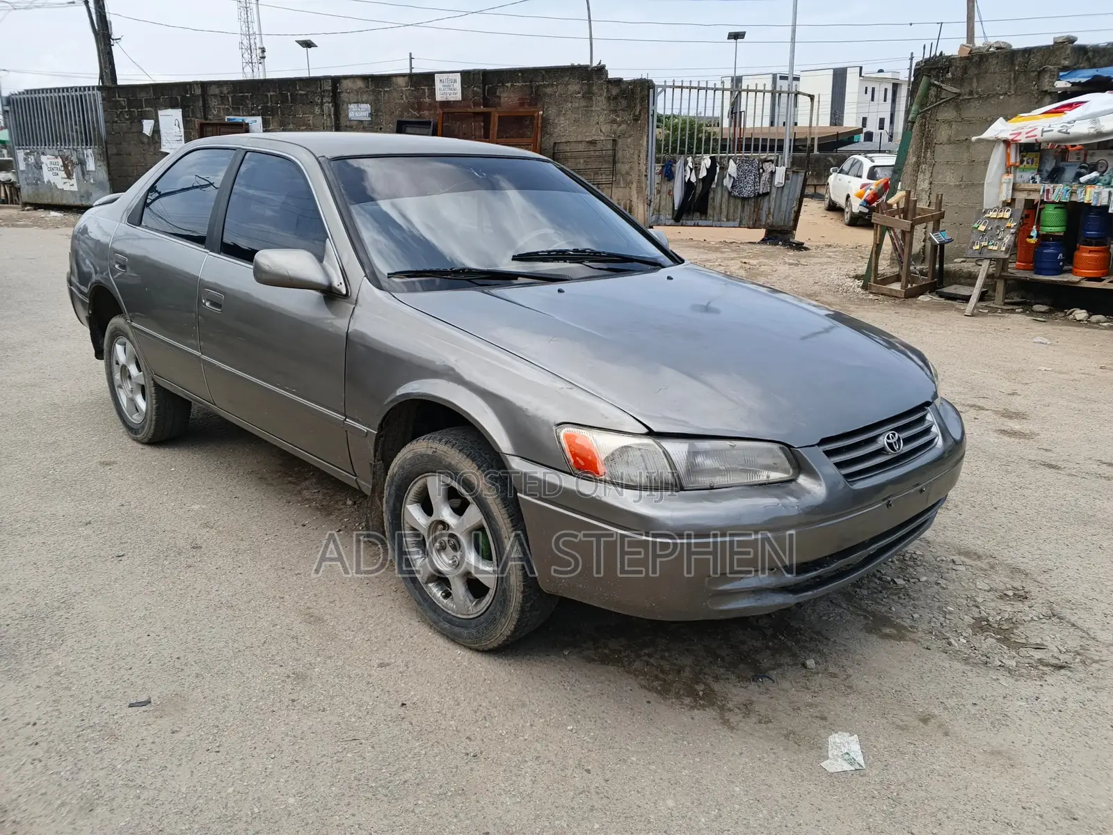 Toyota Camry Automatic 1999 Gray