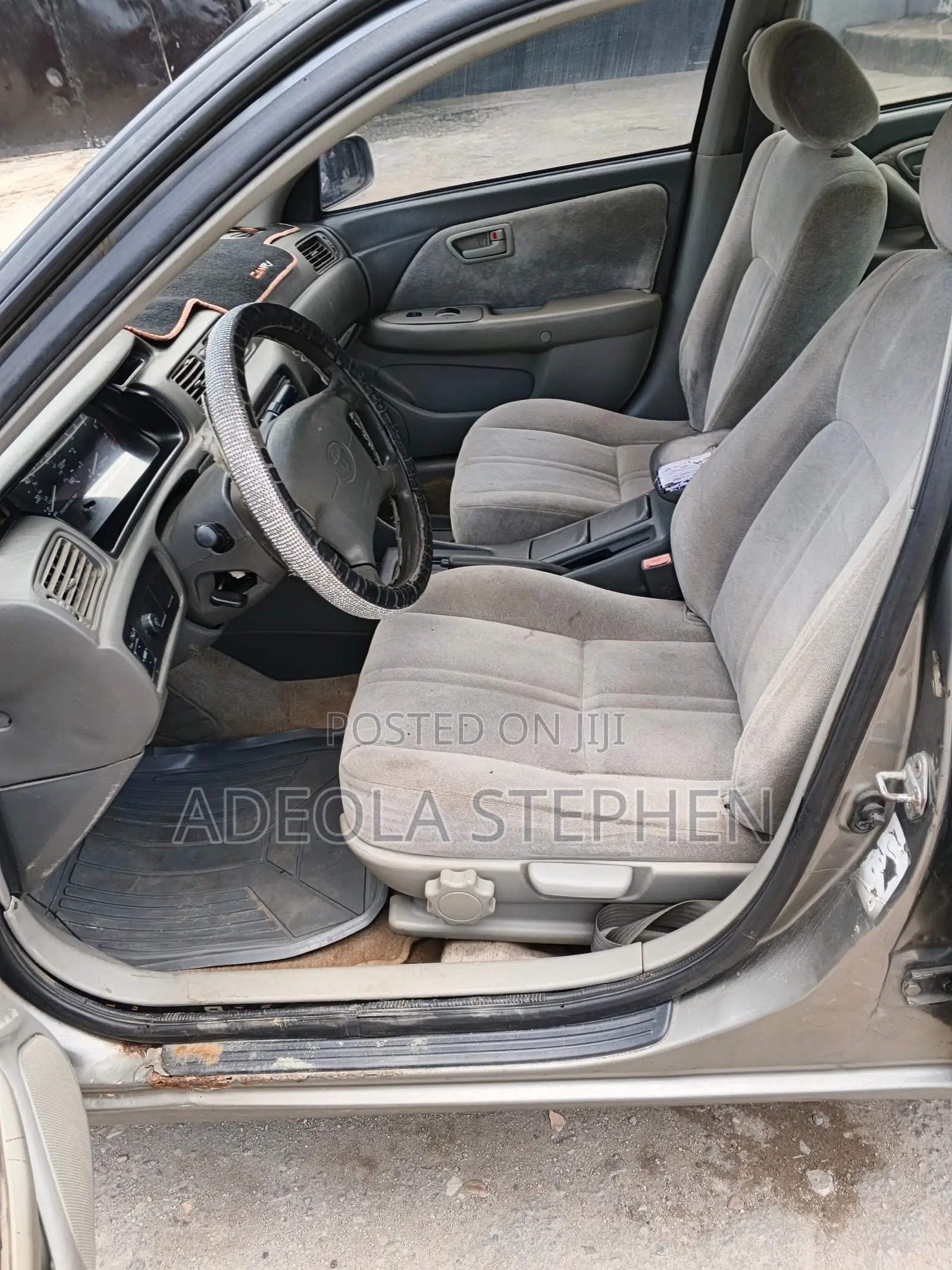 Toyota Camry Automatic 1999 Gray