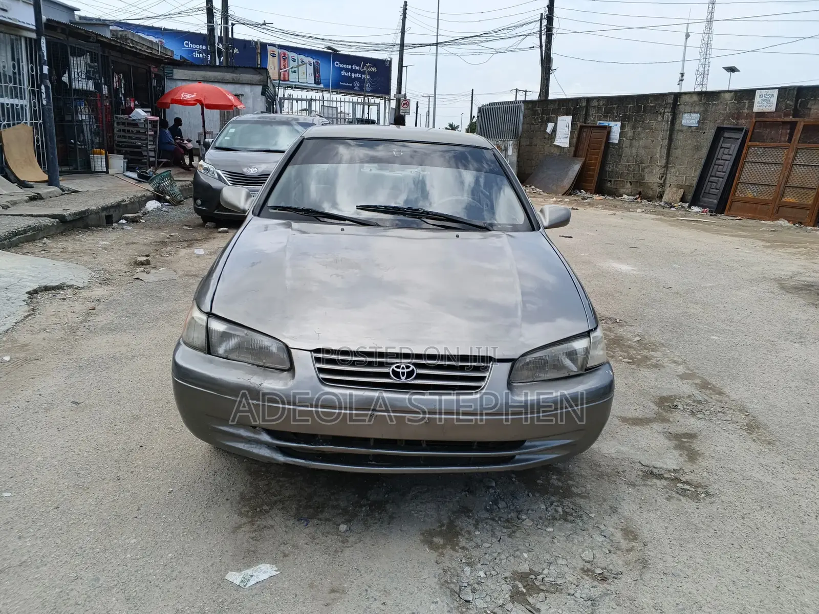 Toyota Camry Automatic 1999 Gray