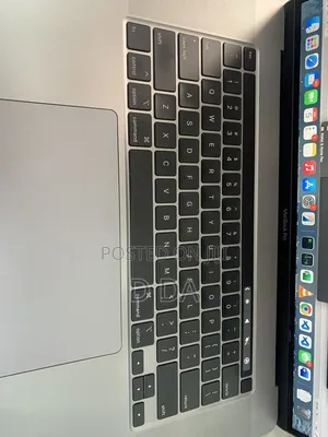 Laptop Apple MacBook Pro 2019 36GB Intel Core i7 SSD 500GB
