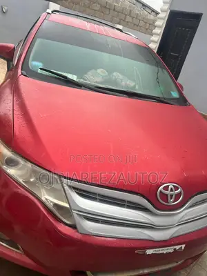 Toyota Venza 2010 Red