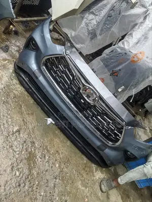 Front Bumper Toyota Highlander 2020