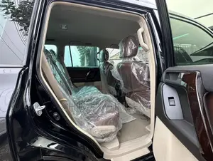 Toyota Land Cruiser Prado 4.0 Petrol TX-L 2019 Black