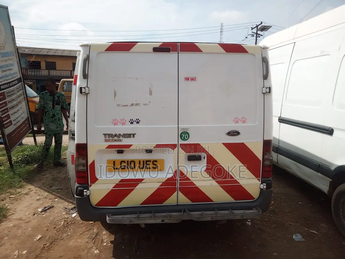 Ford Transit 2010 White