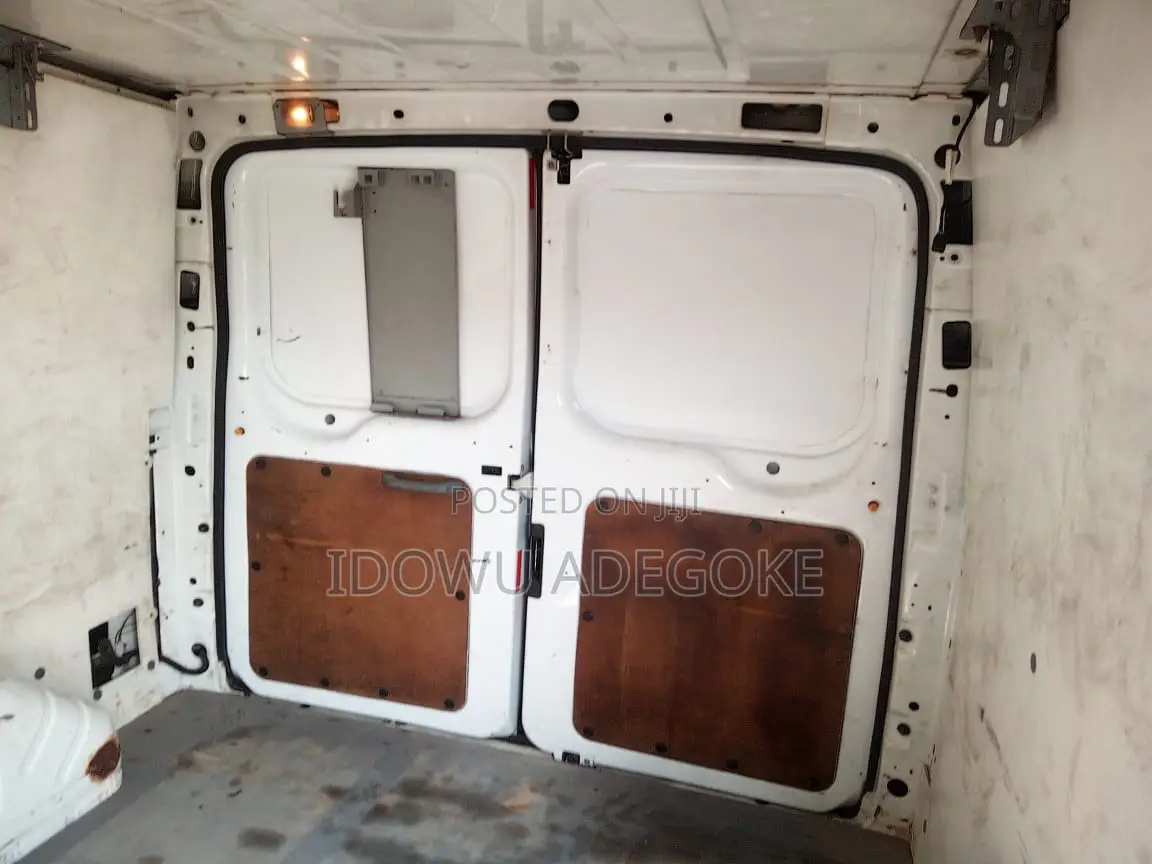 Ford Transit 2010 White