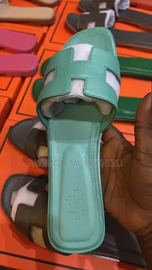 Hermes Slippers