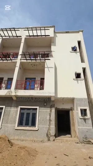 4bdrm Townhouse/Terrace in Dawaki for sale