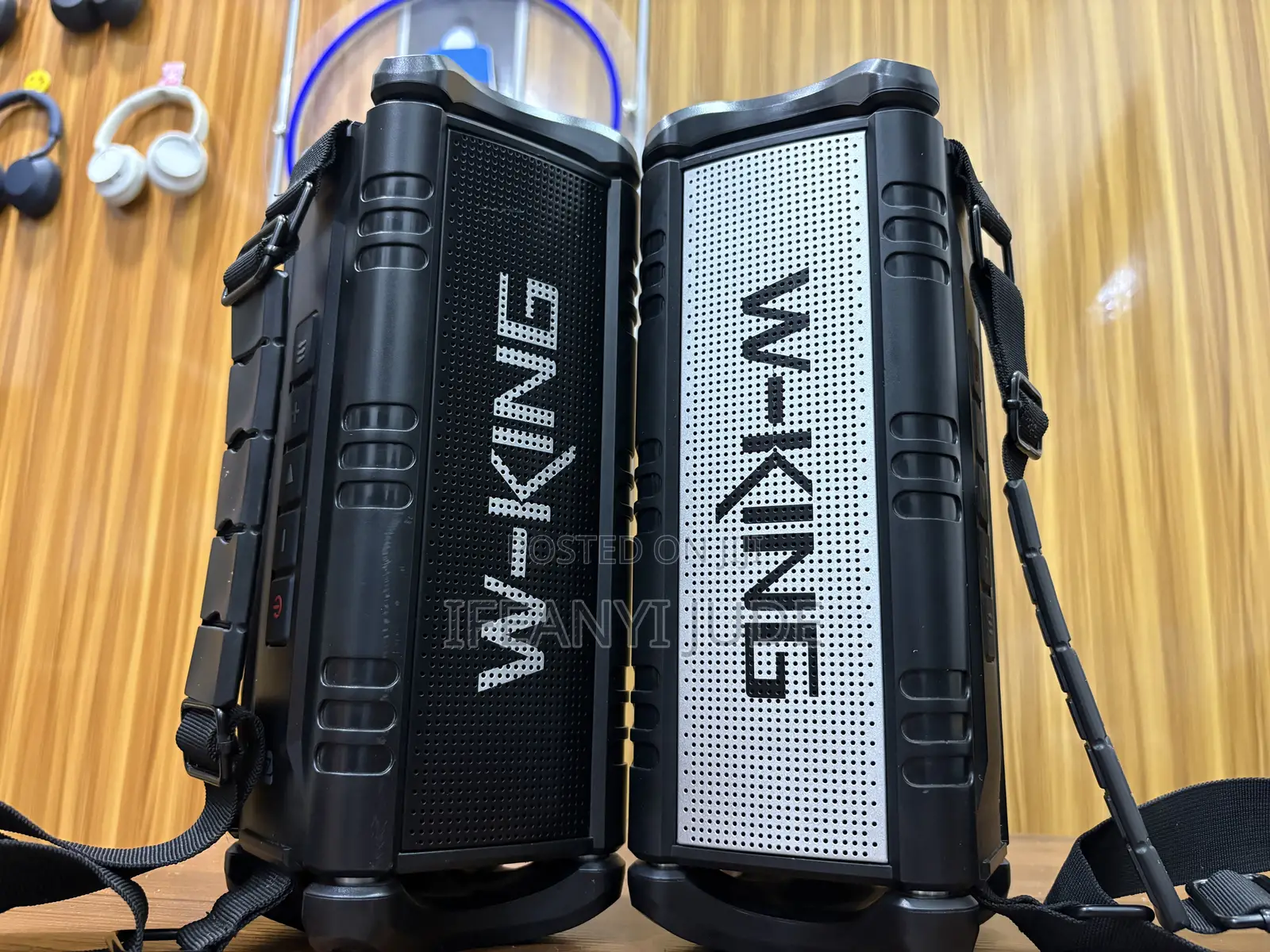 W-King D8 Portable Bluetooth Speakers
