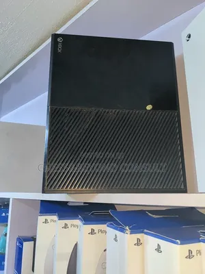 Xbox One (Ps4 Graphics)