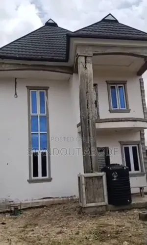 4bdrm Duplex in Onimaba Estate, Ikotun / Ikotun/Igando for sale