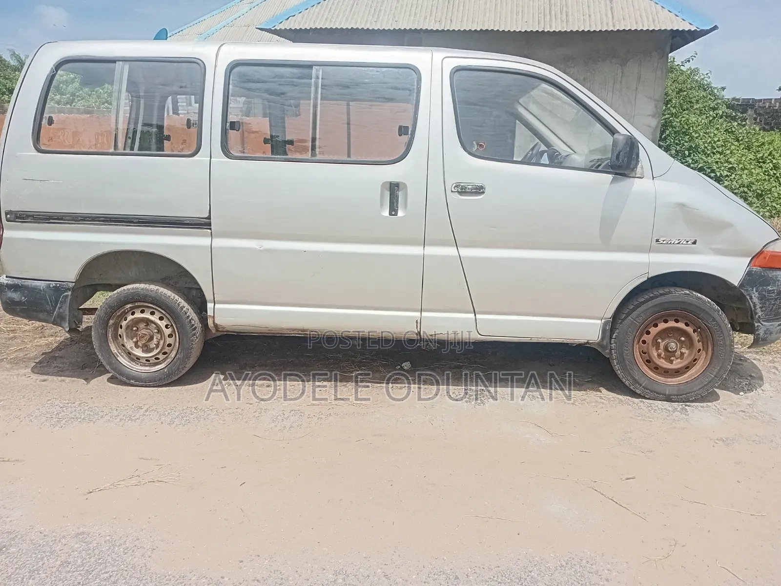 Toyota HiAce 2010 Grey
