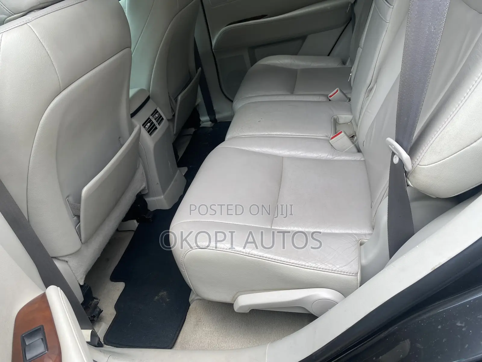 Lexus RX 2010 Gray