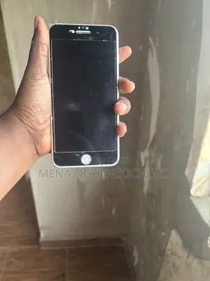 Apple iPhone 8 Plus 64 GB White