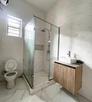 4bdrm Duplex in Harris Drive, VGC / Ajah for rent