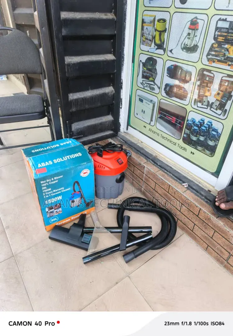 Vacuum Cleaner Machine 20l With Extractor Mouth