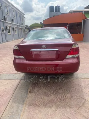 Toyota Camry LE 4dr Sedan (2.4L 4cyl 5A) 2006 Red