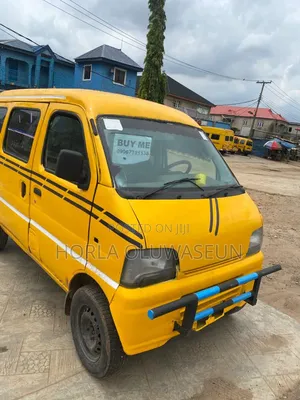 Suzuki APV Minibus 2008 Yellow