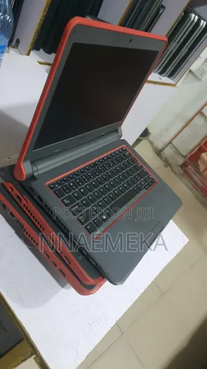 Laptop Dell Latitude 13 3340 4GB Intel Core i3 HDD 320GB
