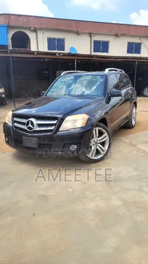 Mercedes-Benz GLK-Class 2011 Black