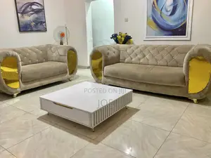 5 Seater Furniture Set and Center Table