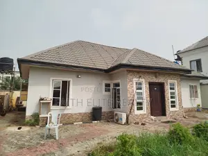 3bdrm Bungalow in Thera Annex, Sangotedo for sale