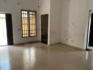 3bdrm Block of Flats in A3 Estate Ikolaba, Bodija for rent