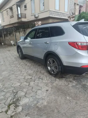 Hyundai Santa Fe Limited 4dr SUV (3.3L 6cyl 6A) 2015 Silver