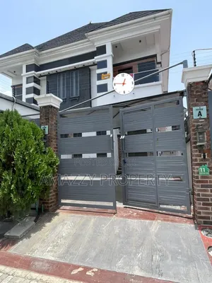 4bdrm Duplex in Chevrons for rent