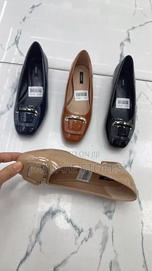 Ladies/Women Flat Shoesbin Colours. Size 38 - 44