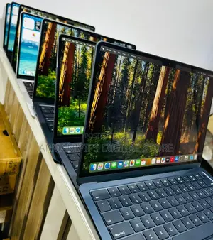 Laptop Apple MacBook Air 2025 M4 16GB Apple M4 SSD 256GB