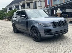 Land Rover Range Rover Vogue 2018 Blue