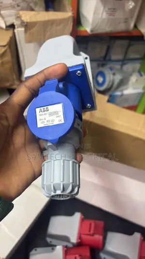 16amps Industrial Plug and Socket