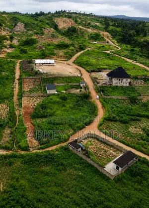 2500sqm Land ( 5plots) at Golf Annex Enugu