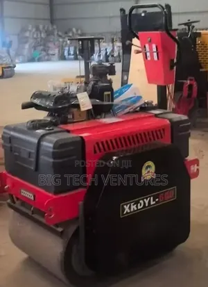 Walk-Behind Vibratory Roller Is Likely a 600kg Dual-Drum Model,