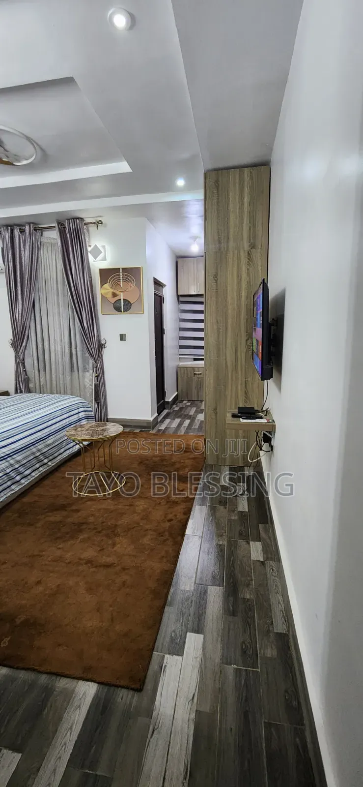 Luxury Spacious Studio With Balcony