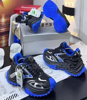 High Quality Fashion Sneakers