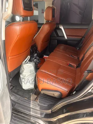 Toyota Land Cruiser Prado 2017 Black