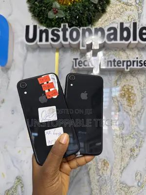 Apple iPhone XR 64 GB Black
