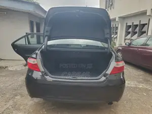 Toyota Camry SE w/Special Edition Pkg (2.5L 4cyl 6A) 2015 Black