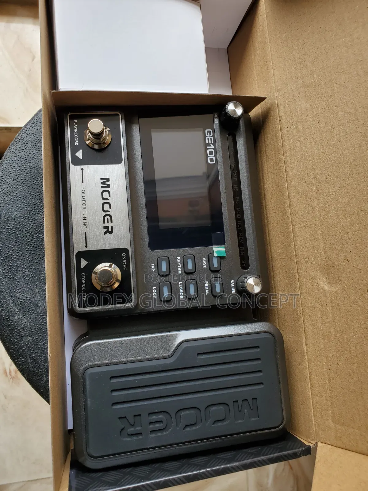 Mooer Ge100 Guitar Multi-Effects Processor