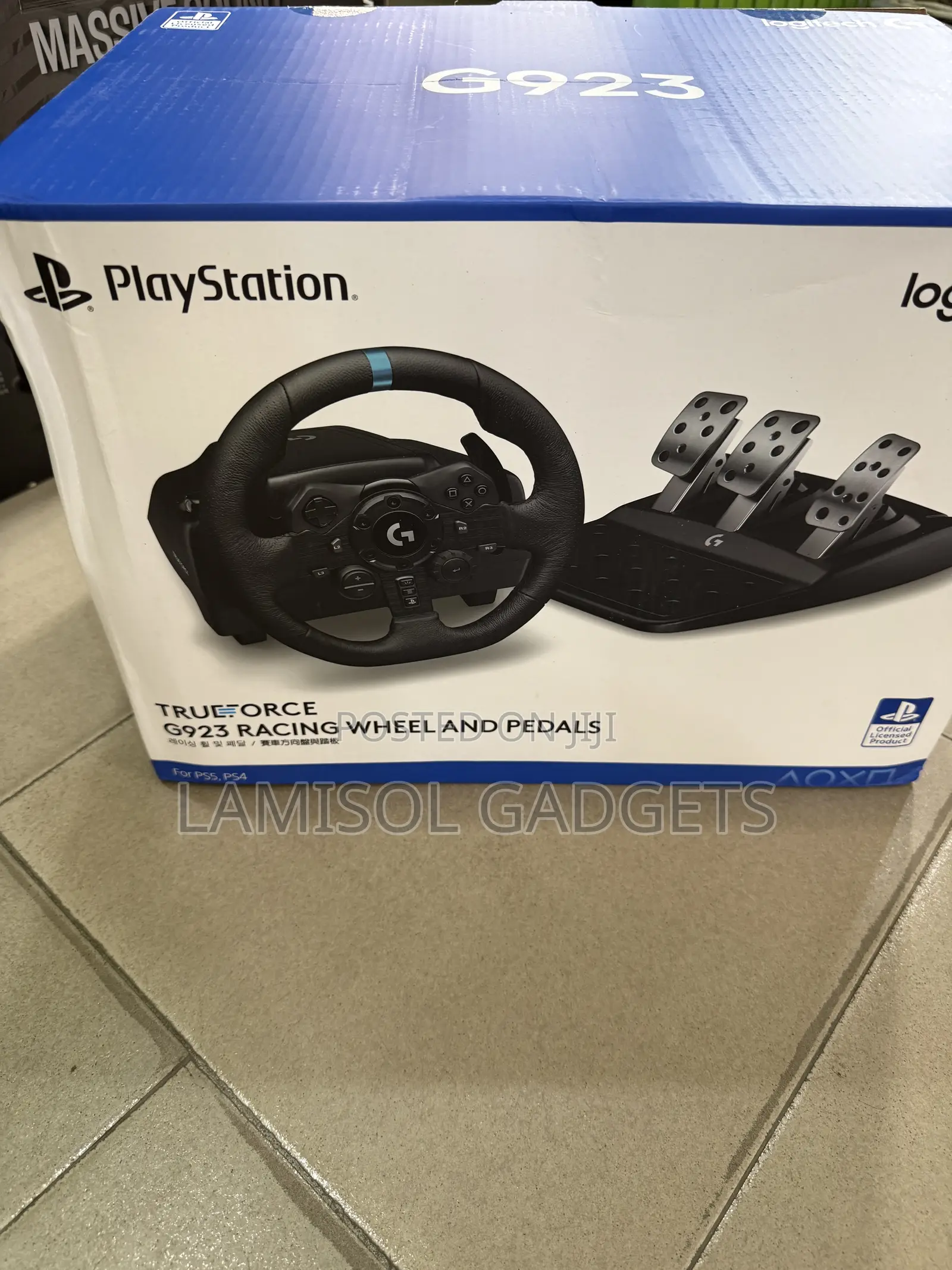 Logitech G923