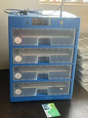 Solar Incubator 256 Egg Capacity