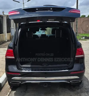 Mercedes-Benz GLE-Class 2016 Black