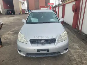 Toyota Matrix 2006 Silver