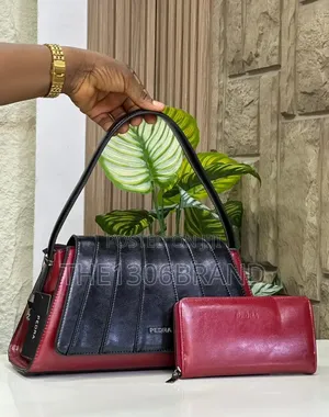 Premium 2-in-1 Vintage Leather Handbag – Elegant Ladies' Shoulder Bag