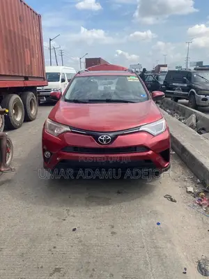 Toyota RAV4 2016 Red