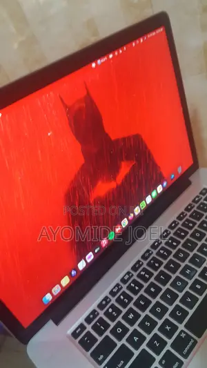 Laptop Apple MacBook 12GB Intel Core i5 HDD+SSD 256GB