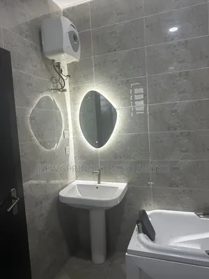 5bdrm Duplex in Salem, Ikate for rent