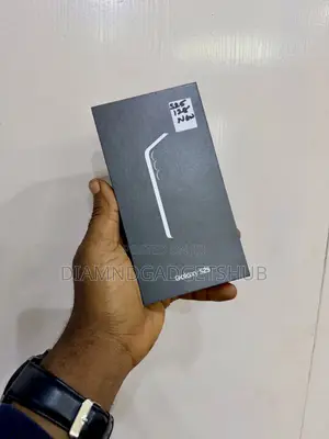 New Samsung Galaxy S25 128 GB Black