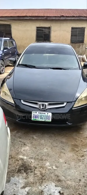 Honda Accord 2005 Black